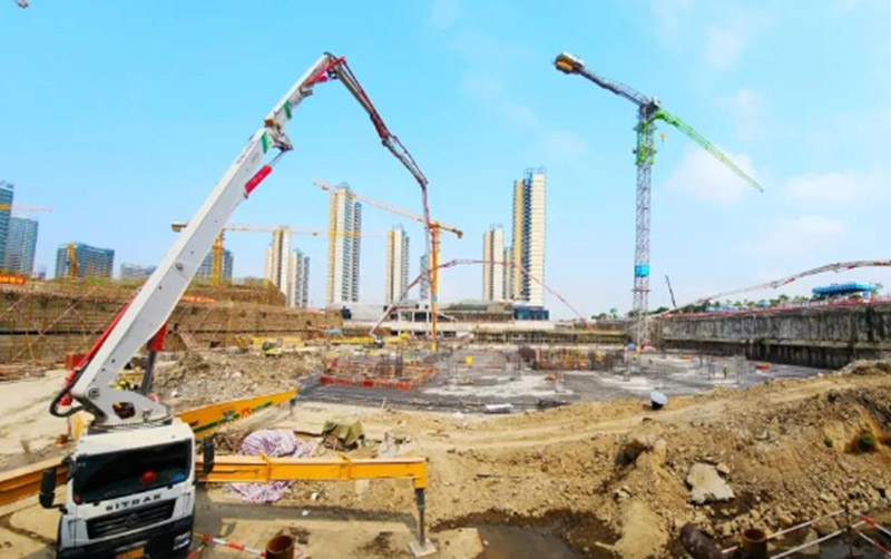 徐工泵車“團(tuán)建”珠海橫琴科學(xué)城！