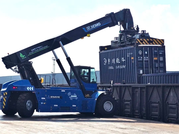 高效賦能鐵路物流運輸！毫米級精控背后的技術革新……