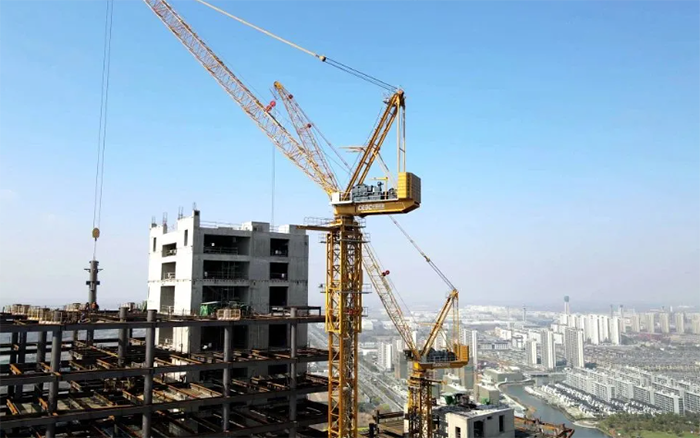 180米高！徐工塔機(jī)“建”證世界級(jí)“大象”成長(zhǎng)記