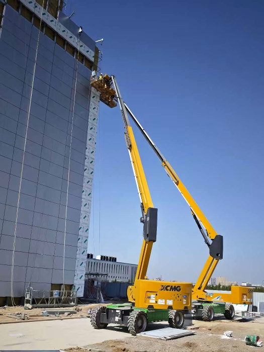 智慧物流中心外立面零碳施工，徐工XGS28ACK-Li成綠色施工密鑰