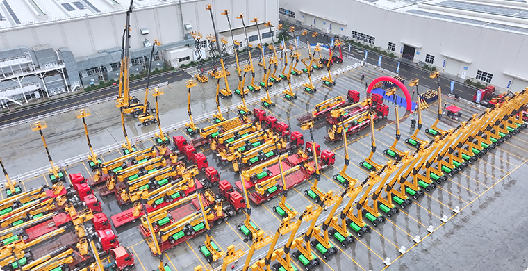 徐工億元高空作業(yè)平臺(tái)訂單批量發(fā)車