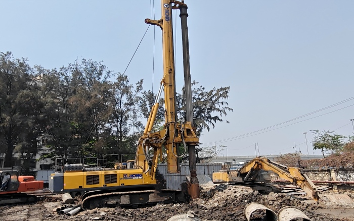 以“穩(wěn)”護(hù)航！徐工XR240I旋挖鉆機(jī)助力南亞基建項(xiàng)目